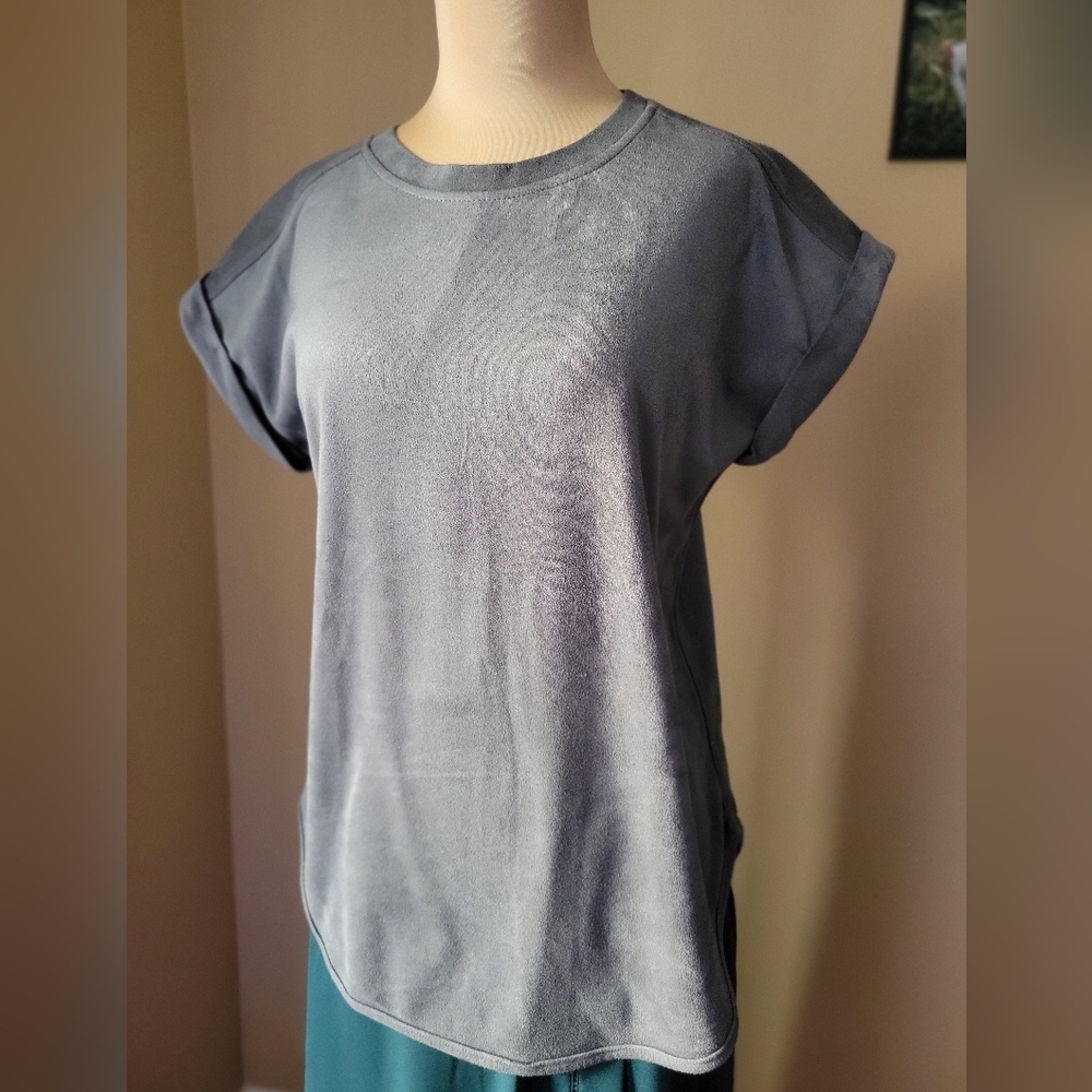 Cupio Faux Suede Gray Cuffed Short Sleeve Dolman Top - Size Small Buttery Soft